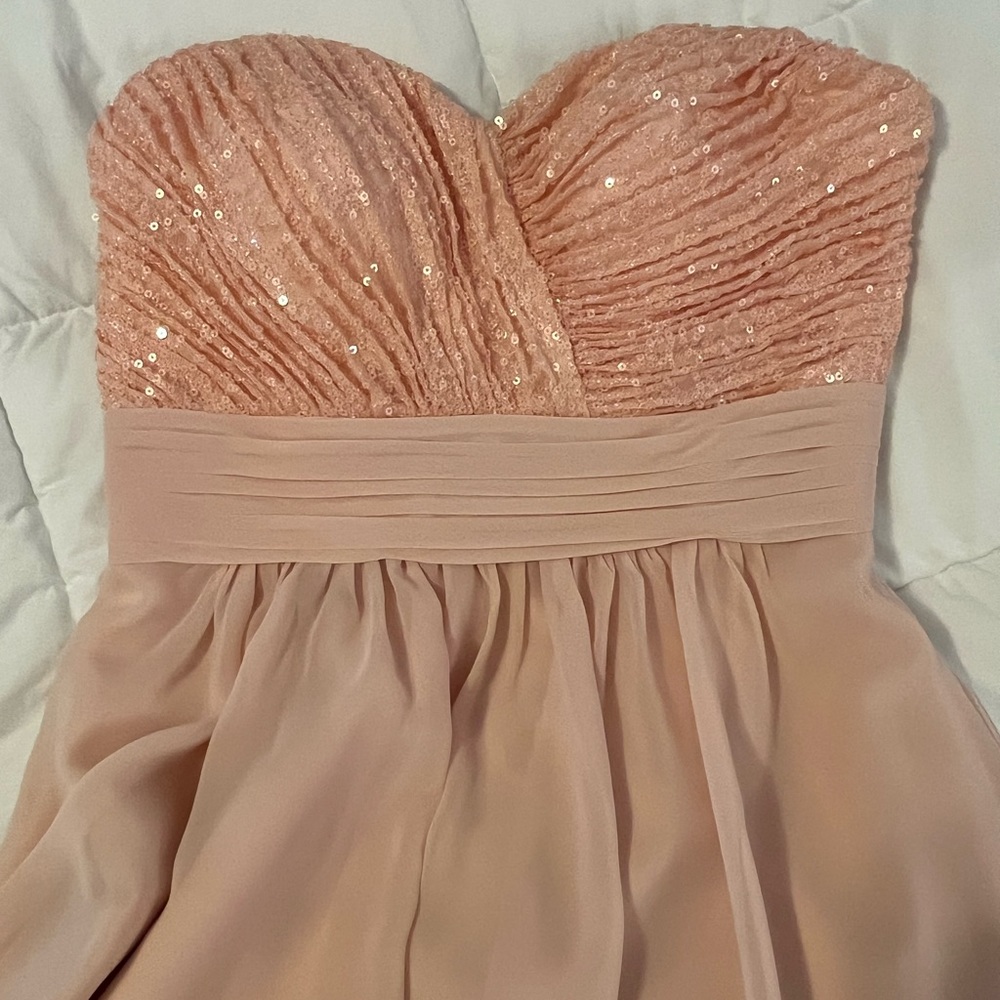 Coral dress, size 6
